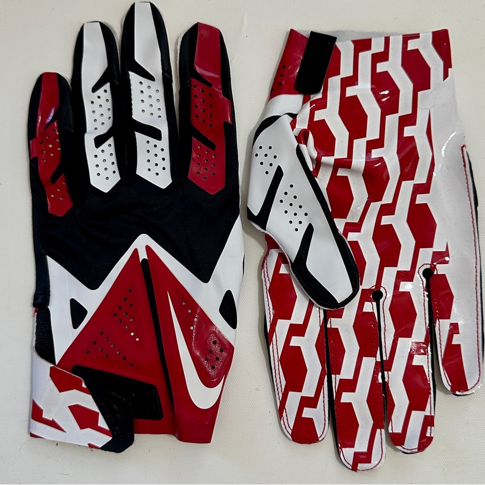 Nike Men’s Red Black White Football Gloves